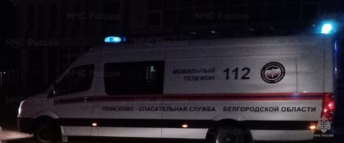 Спасатели МЧС России приняли участие в ликвидации ДТП в посёлке Северный Белгородского района на улице Транспортная