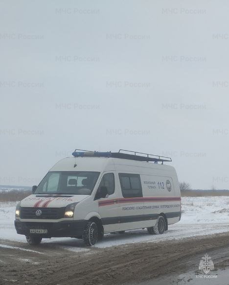 Спасатели МЧС России приняли участие в ликвидации ДТП в поселке Северный Белгородского района